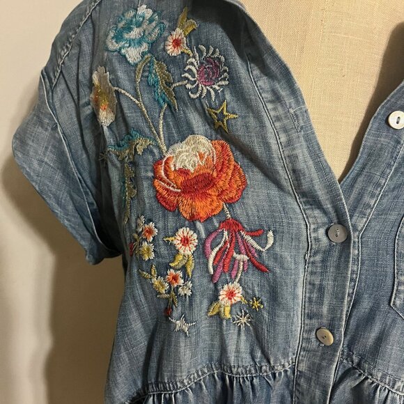 KYLA SEO Embroidered Tencel Denim Tiered Dress Size Large - Picture 3 of 10